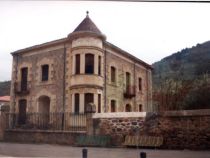 Addmeet Investment, Hotel rural Auction in Viniegra de abajo
