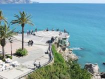 Addmeet To let, Edificio uso flexible To let in Nerja