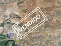 Addmeet Investment, Finca rústica For sale in Lucillos